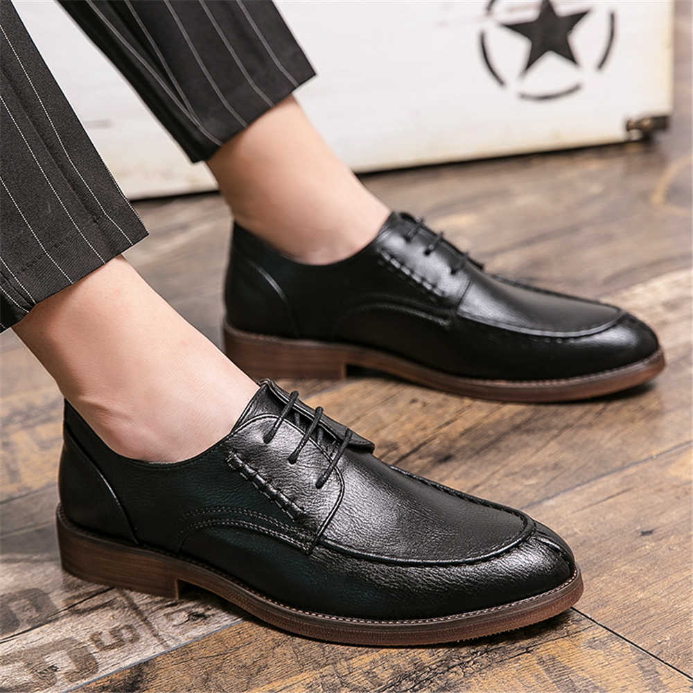 Scarpe da uomo eleganti e anti - Men Formal Wear With Sneakers recensione e prezzo