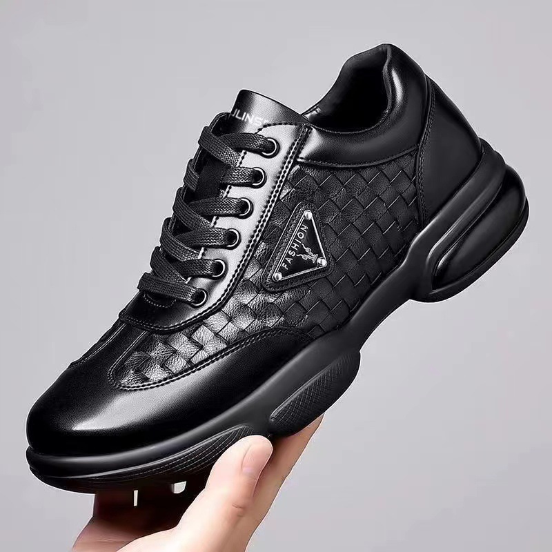 Nuove Scarpe da Uomo in Pelle  - Men Formal Wear With Sneakers recensione e prezzo