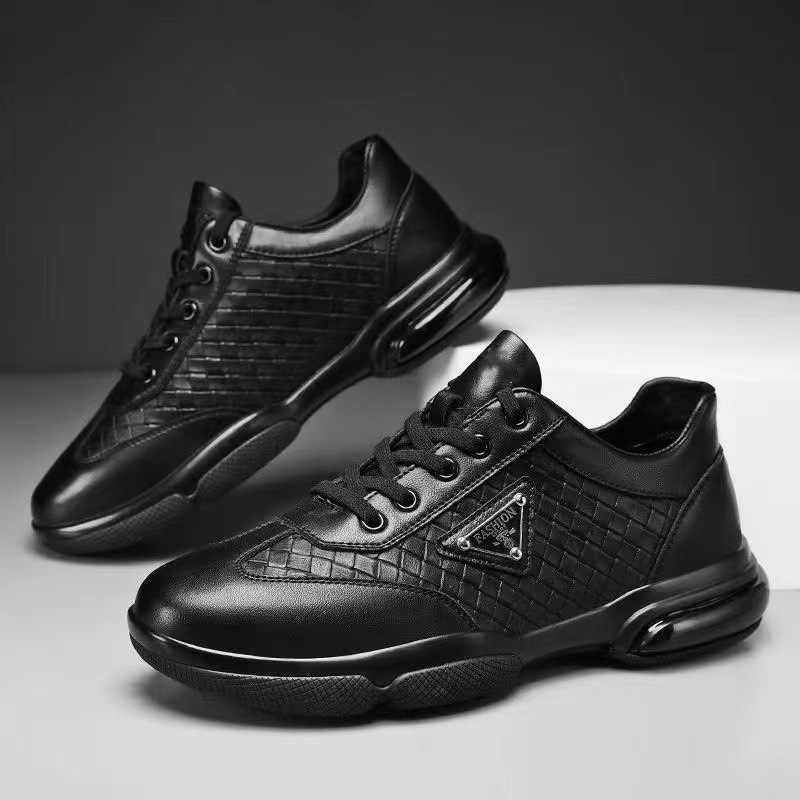 Nuove Scarpe da Uomo in Pelle  - Men Formal Wear With Sneakers recensione e prezzo